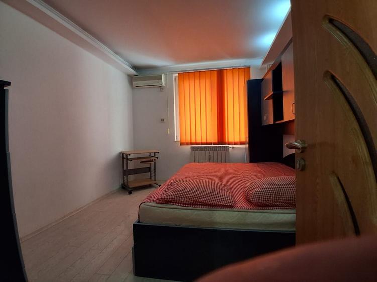 Apartament 2 camere de vanzare Lujerului
