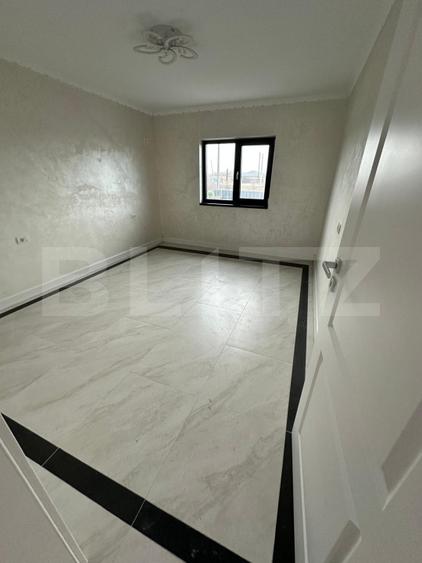 Casă individuală de vânzare, 89 mp utili, 327 mp teren, zona Lunca Cetățuii