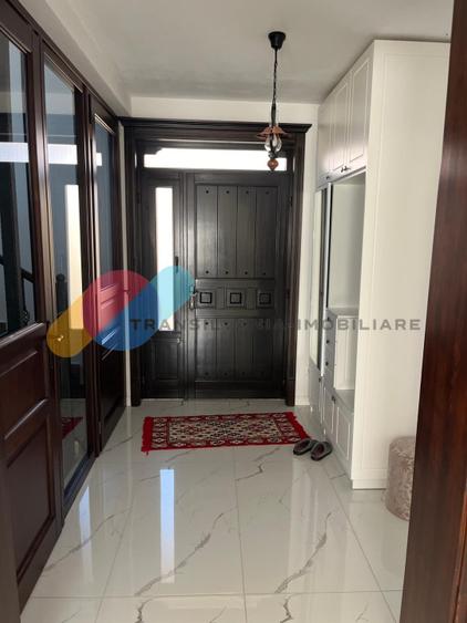 Casă premium, 260 mp utili, teren 1000mp-Dezmir