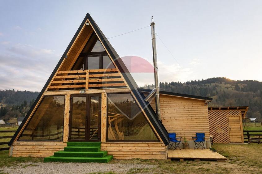 Cabană A-Frame în Bucovina I Refugiul perfect între natură și confort