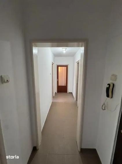 Metrou 1 Decembrie 1918, 2 cam, decom, recent renovat, bloc reabilitat