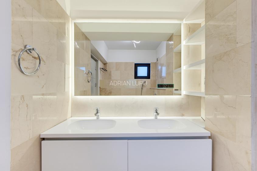 Vânzare Penthouse 3 Camere 2 Băi Newton Tătărași 168 mp READY TO MOVE