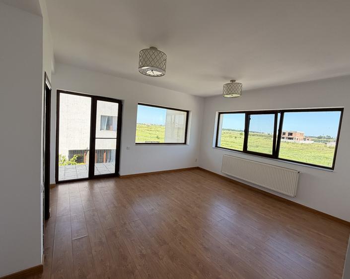 Vanzare Vila stil Duplex zona Pipera