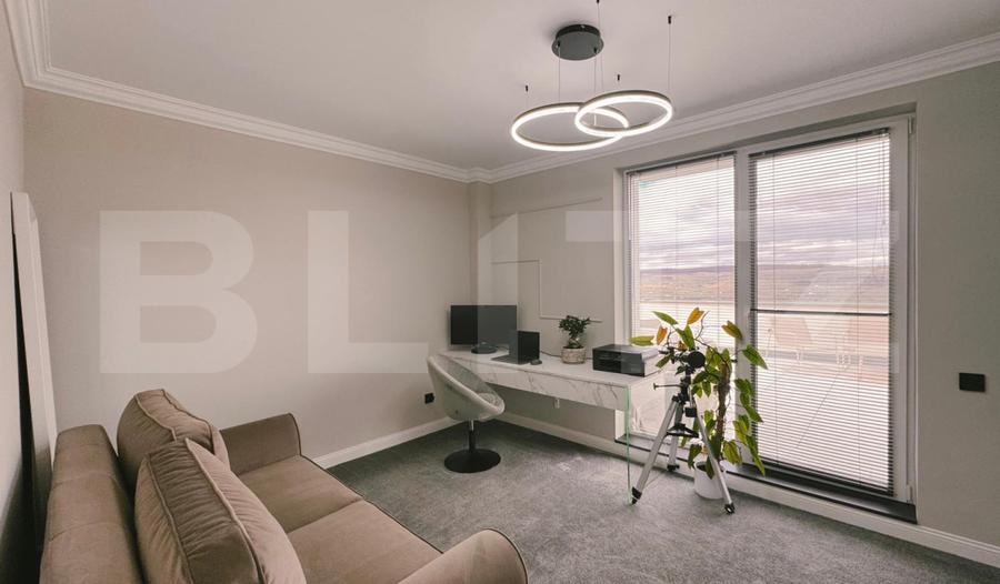 Apartament 3 camere, terasa 63 mp, panorama,zona VIVO