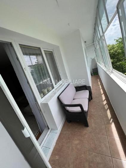 Apartament cu 3 camere - zona Podu Ros - Cantemir - 2