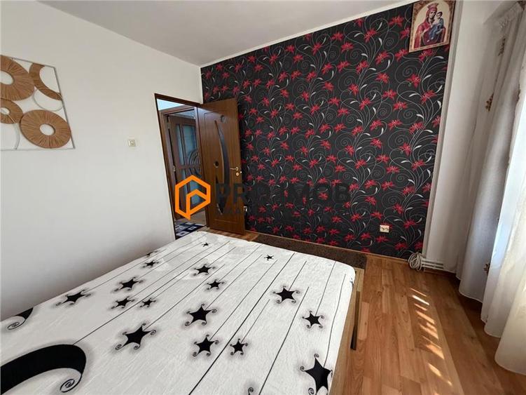 Apartament 2 camere cf 1 semidecomandat zona Unirii Sud