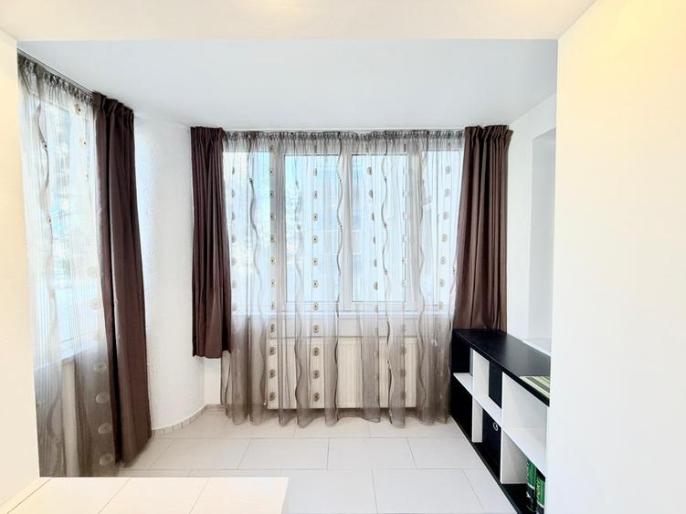 Apartament 3 camere de inchiriat-Bulevardul Grivitei