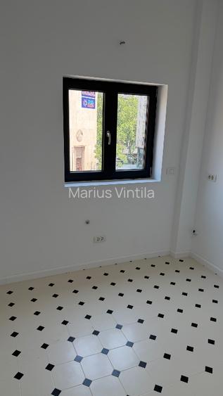 Proprietar vând apartament 2 camere (posibil 3) zona Piața Amzei(Mendeleev) - 13