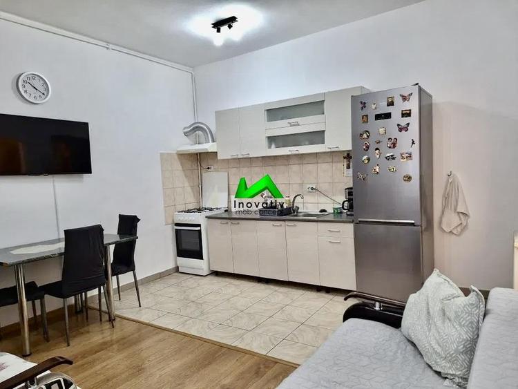 Apartament de vanzare 2 camere pivnita Sibiu Constitutiei