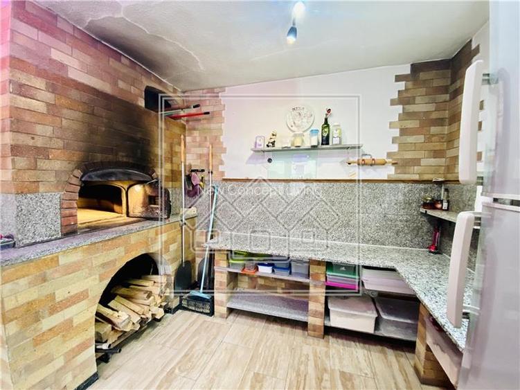 Vila individuala in Avrig - confort lux - 7 camere, 4 bai, 2 balcoane - 31