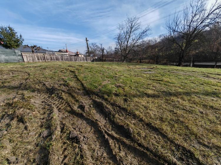 Teren ideal constructii, Magura