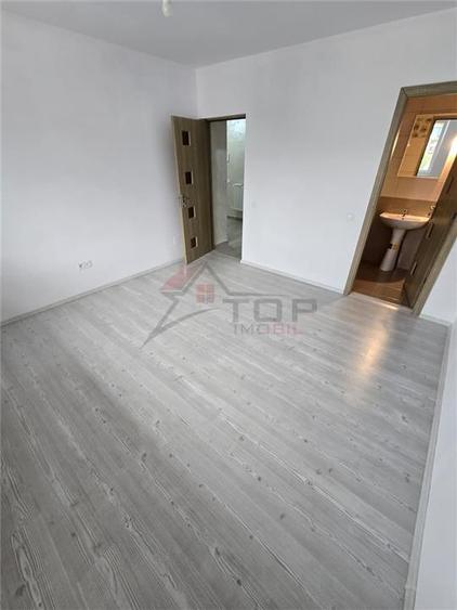 Moldova Mall - Coral Residence , apartament nou 3 camere cu 2 bai, 82mp