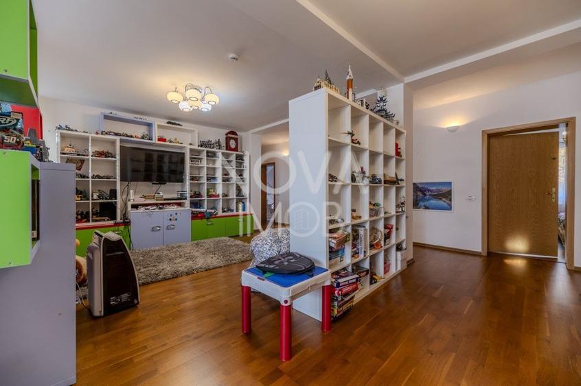 Casa individuala - vedere spre padure - Parcul Sub Arini
