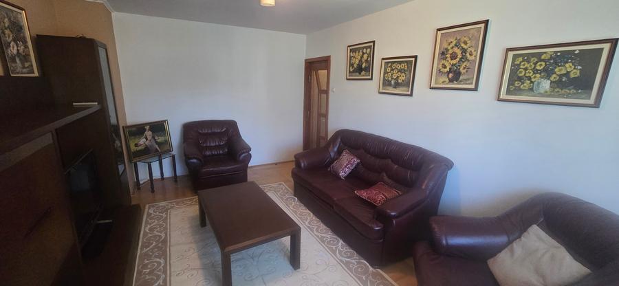 Exclusivitate-Capitol, ap. 2 camere, mobilat-utilat, centrala gaz, termen lung
