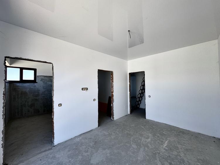 Duplex Domnești la alb | 4 camere| Încălzire Pardoseală | Teren 300mp | Cheie