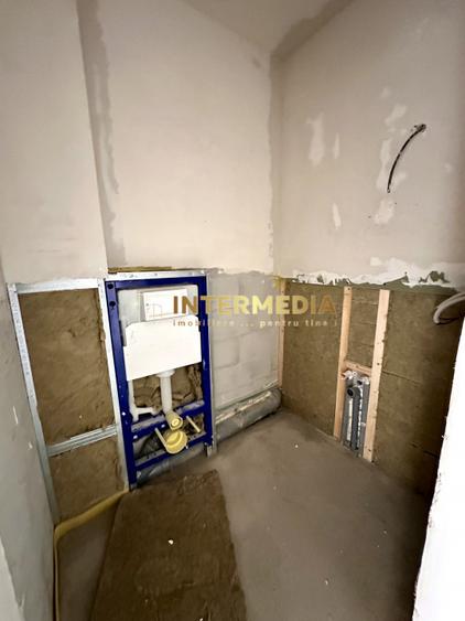 Apartament 3 camere Bloc Nou in Cetate finisat la cheie