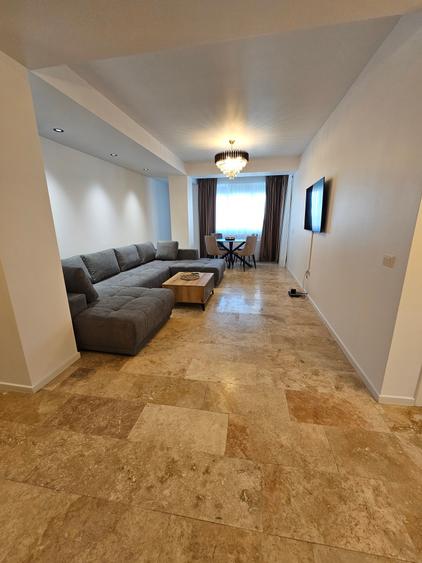 Apartament Summerland - totul nou.