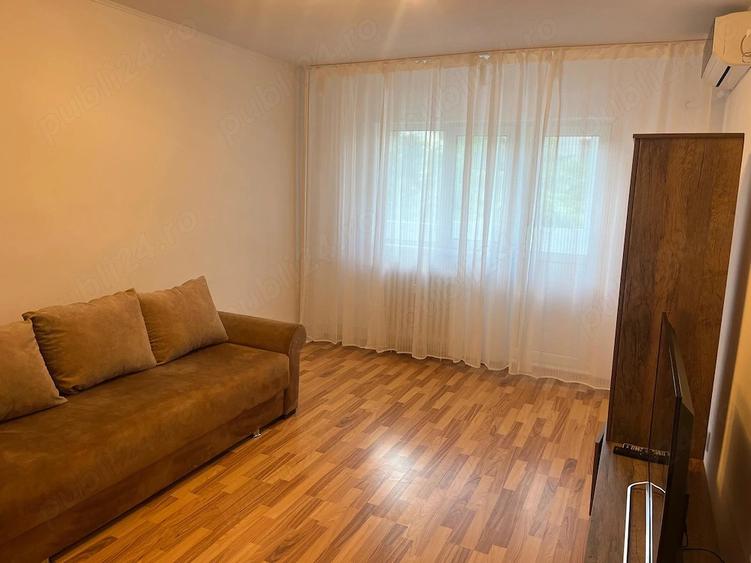 Dristor - Metrou - 3 Camere - 2 Băi - Mobilier Nou - Bloc Reabilitat