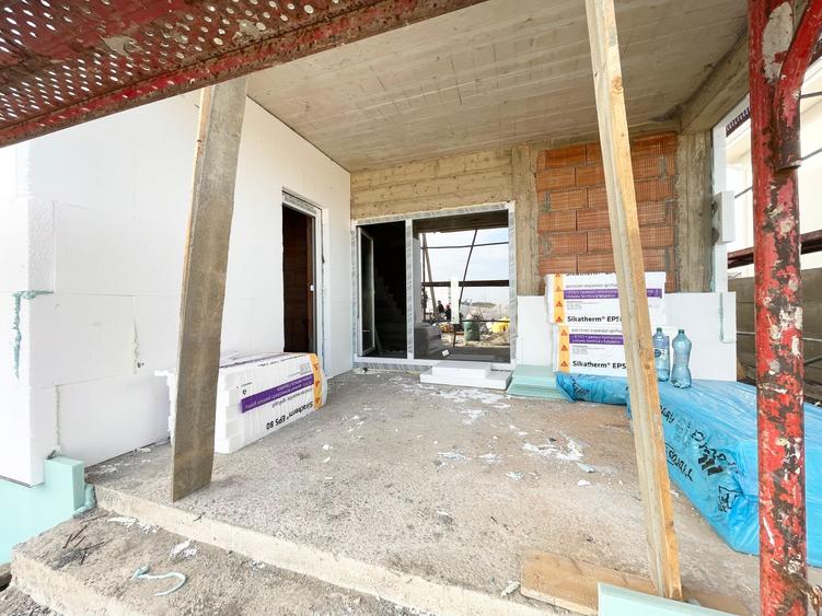 Duplex 5 camere, 3 bai  - Lidl Mosnita Veche