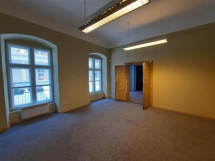 Spatiu pentru birouri, 106 mp utili, situat in zona Ultracentrala!