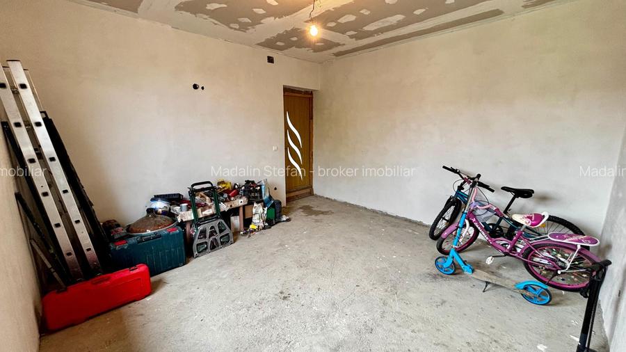 VANZARE 2 CORPURI DE CASA - TEREN 744 MP - BRATASANCA, PRAHOVA - 18