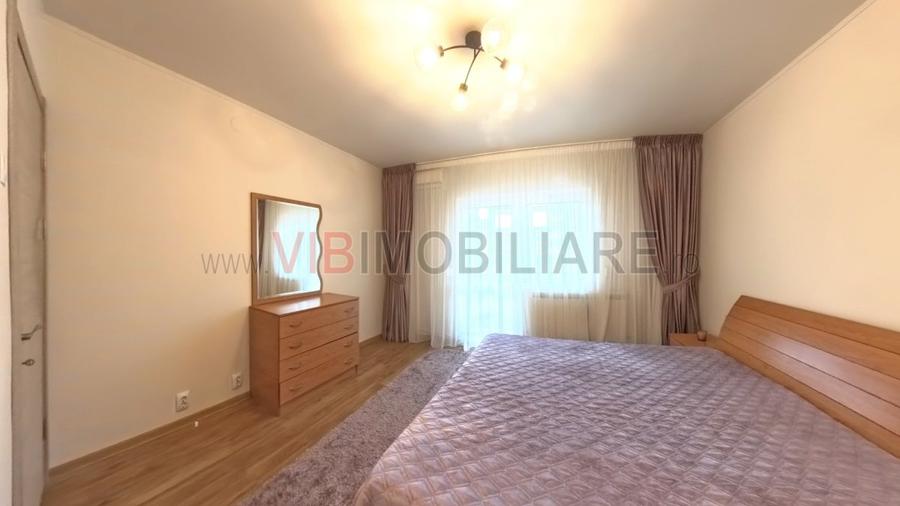 3 Camere, /Calea Vitan Aproape de Mall si Metrou