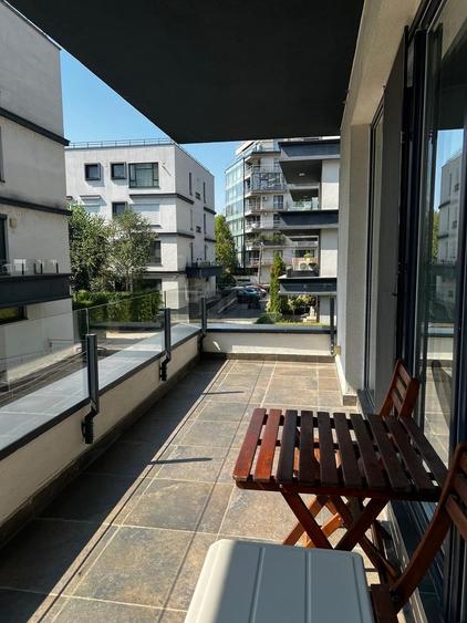 Laguna Residence | 3 camere, balcon, piscină în complex și garaj