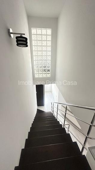 VICTORIEI zona Marul de Aur casa tip insiruita P+1+2 cu teren aferent! - 24
