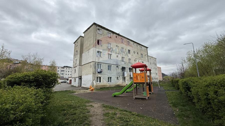 Apartament 2 camere luminos cu vedere spre Cetate, ISR, 0% Comision