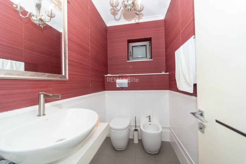 Casă / Vilă premium cu 6 camere de vânzare in Brasov - 34