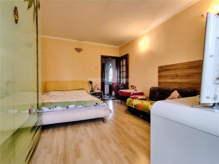 LIBER - APARTAMENT 3 CAMERE LANGA METROU - 6