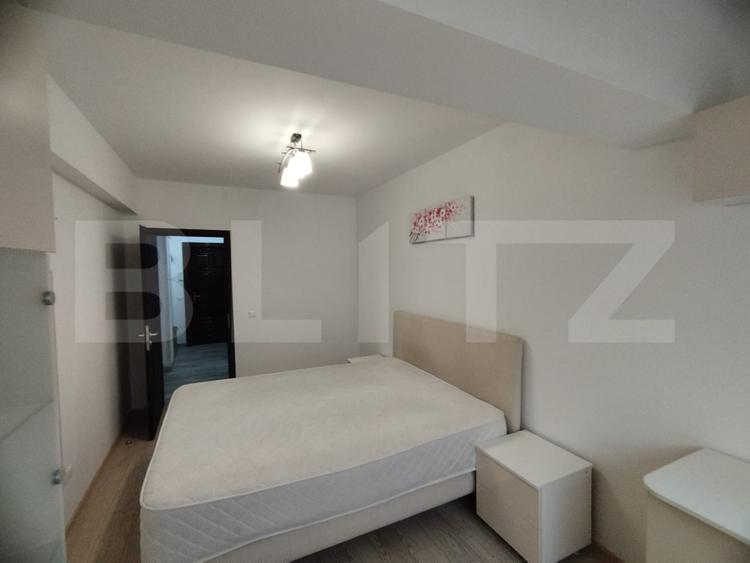 Apartament 3 camere 68 mp, platou Galata