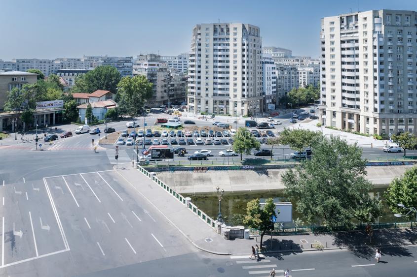 Apartamentul din turnul cu glorietă — Calea Victoriei nr. 2 - 5
