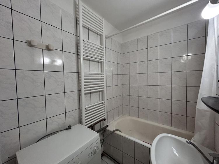 Apartament 2 camere Intim de inchiriat
