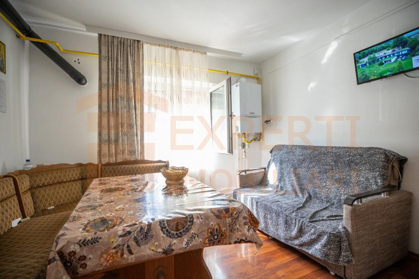 Apartament 2 camere de vânzare în zona Pod Butelii - Blocul SR