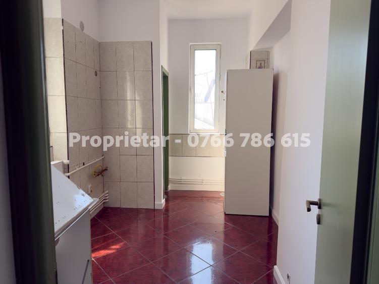 PROPRIETAR – închiriez apartament 4 camere, 90mp - Unirii Mitropolie