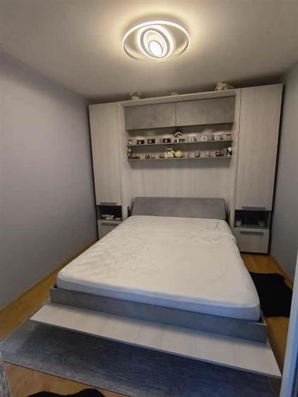 Apartament La Cheie Renovat/Ultilat/Mobilat Zona Linistita Dambu Pietros