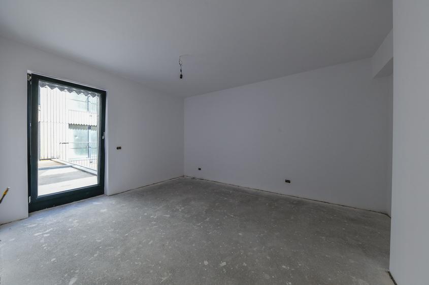 Apartament de 4 camere cu o terasă de 43 mp plus un balcon -M99 Residence