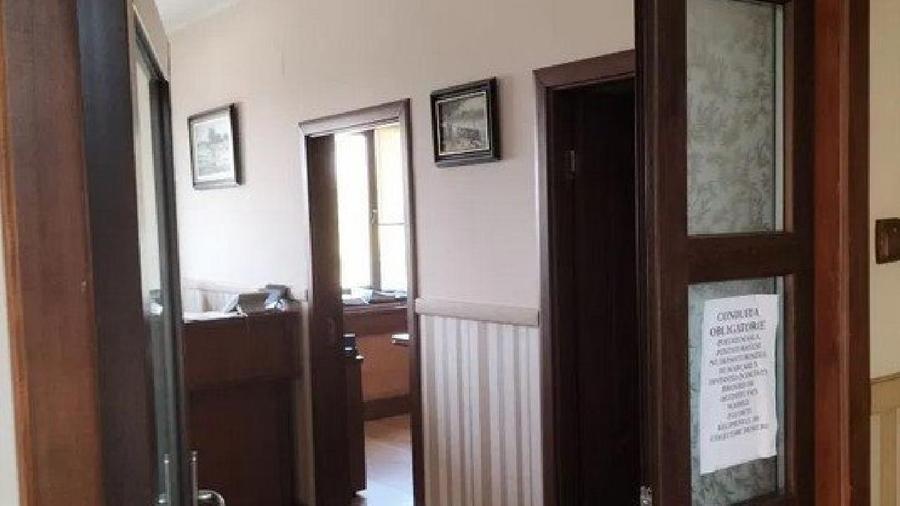 CONSTANTA / Cladire administrativa si depozitare D+P+2E - 807 mp