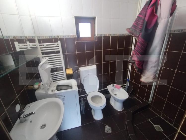 Cabana 2 nivele,88 mp utili,490 mp de teren,terasa,gratar,zona Vip,Baile Figa