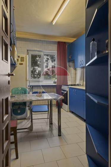 Apartament 3 camere decomandat, 65 mp, etaj 3/9 – Rahova