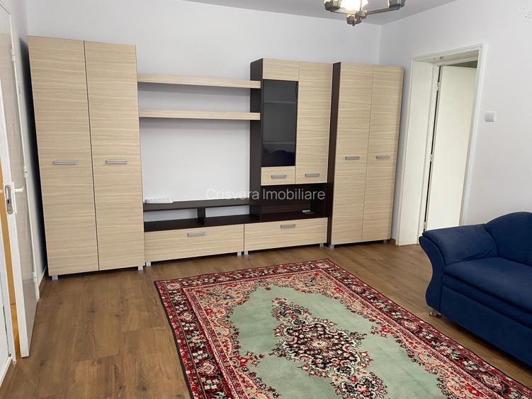 Apartament  2 camere str Donath, zona Liceul Ghibu, et 1/4 - 2