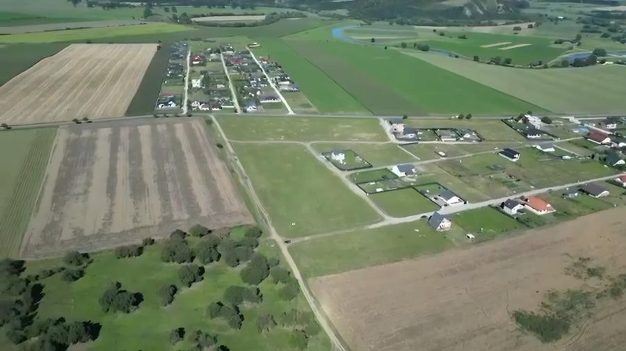 Parcele de 500 mp, potrivite atât pentru construirea unei locuințe, cât și pentr