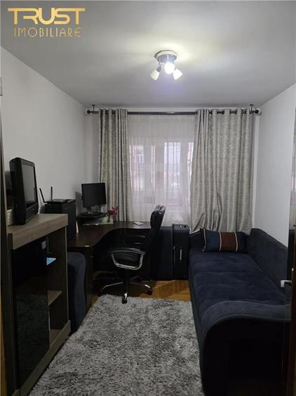 4 camere | Decomandat | 2 Bai | Mihai Eminescu