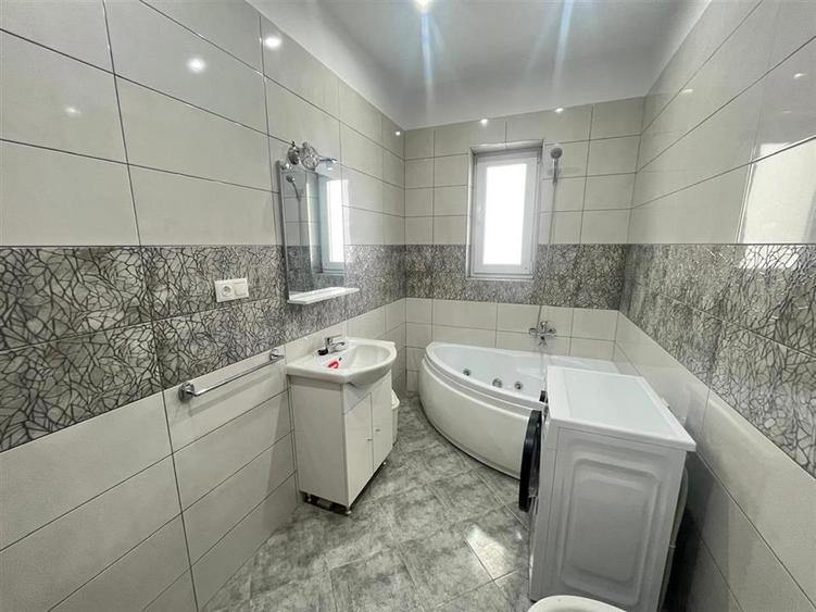 Apartament 2 camere 2 balcoane si parcare - Doamna Stanca