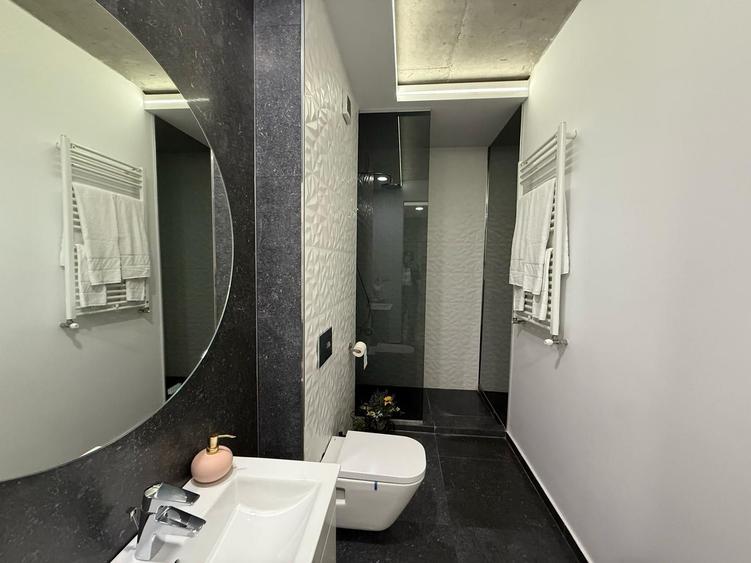 DUPLEX SPATIOS I FLOREASCA