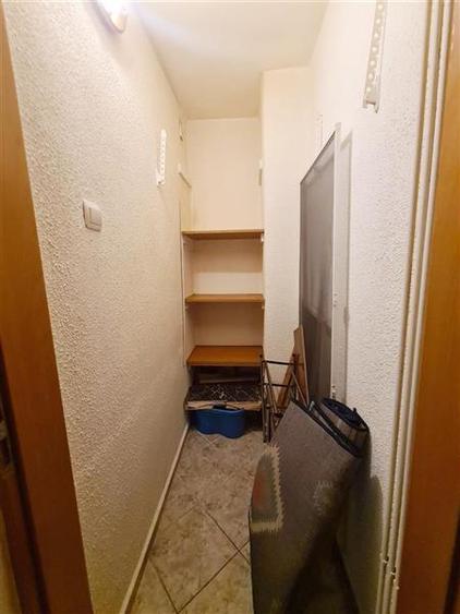 Apartament 2 camere decomandat, etaj intermediar Centrul Civic- str. Toamnei
