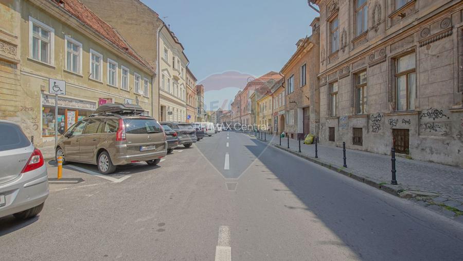Investiție: 2 apartamente în aceeași clădire, Centrul Istoric - 8