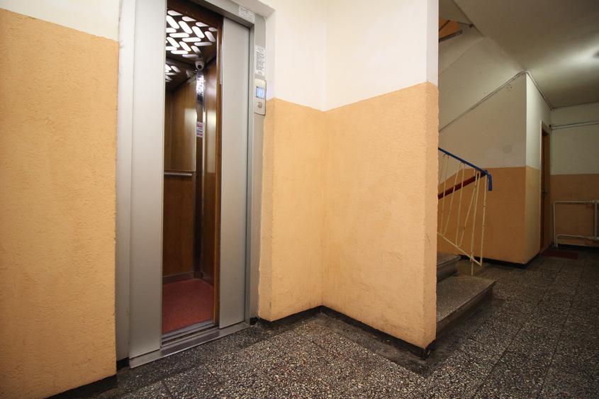 Titan - Circa 13, 6-7 minute metrou, garsonieră renovată, mobilată și utilată