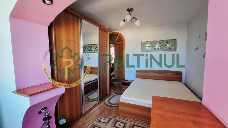 Apartament de vanzare 3 camere decomandat – Calea Poplacii, 2 balcoane, pivniță